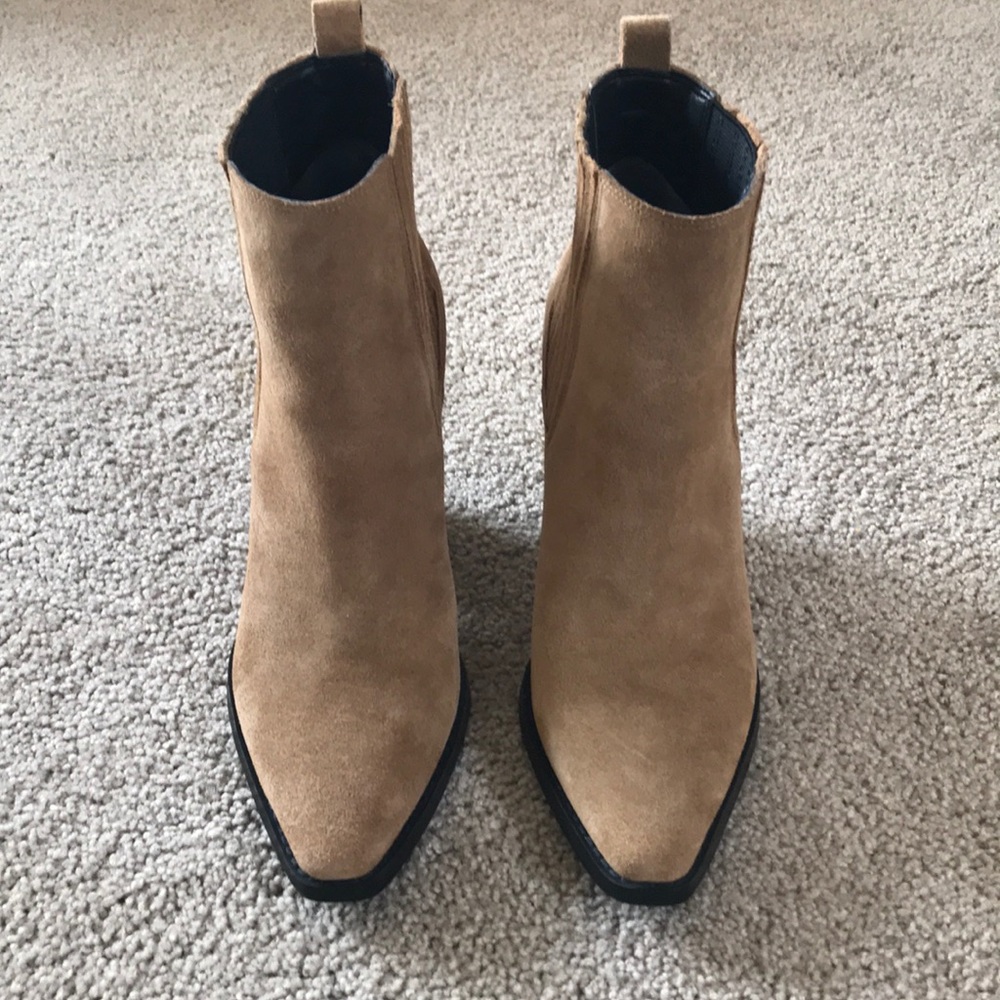 Kendall + Kylie Colt Booties - Medium Brown - Picture 3 of 6